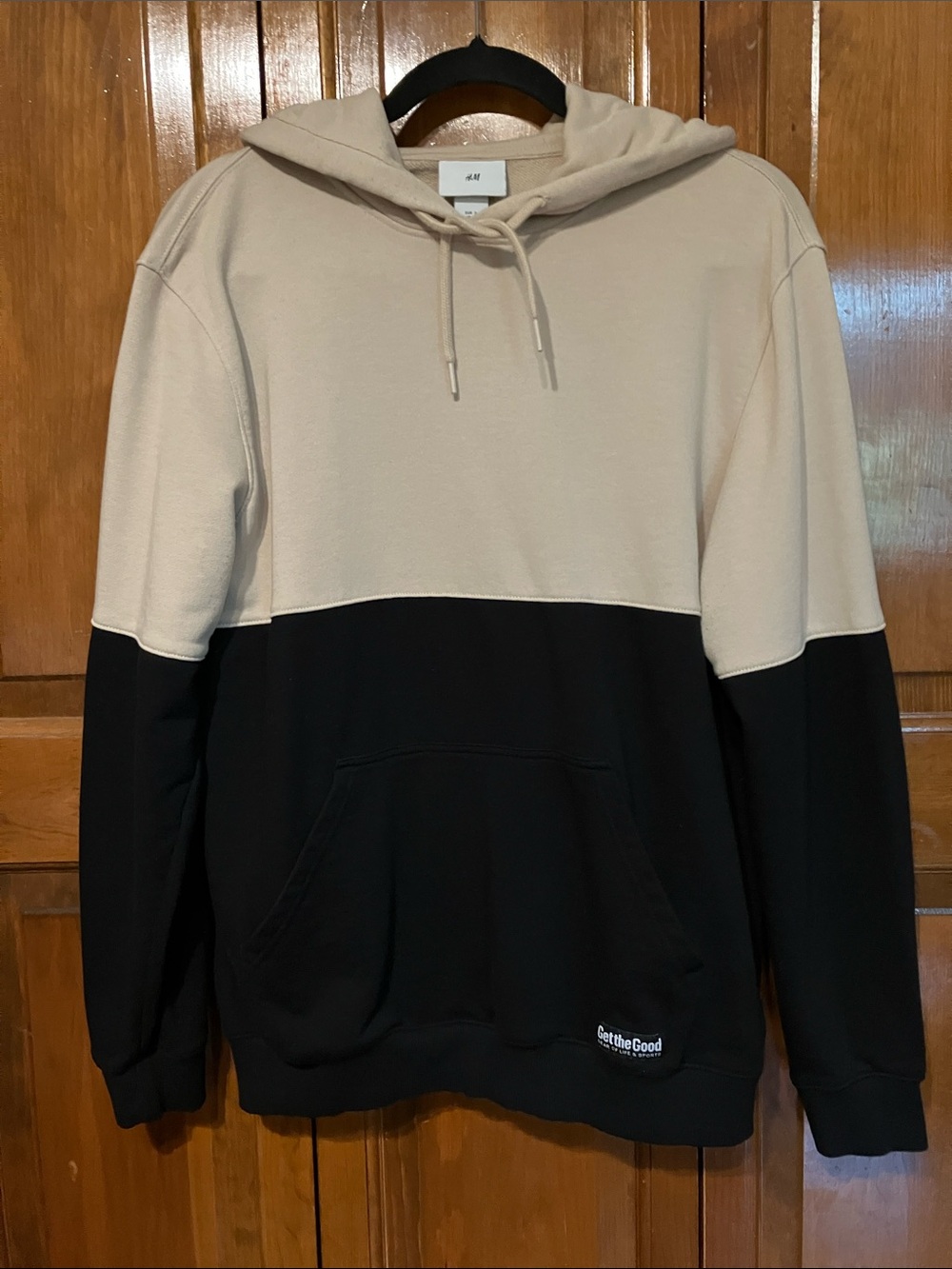 H&M Men's Beige & Black Colorblock Hoodie W/FREE (EOS& Burts Bees) Lip Balms:):)
